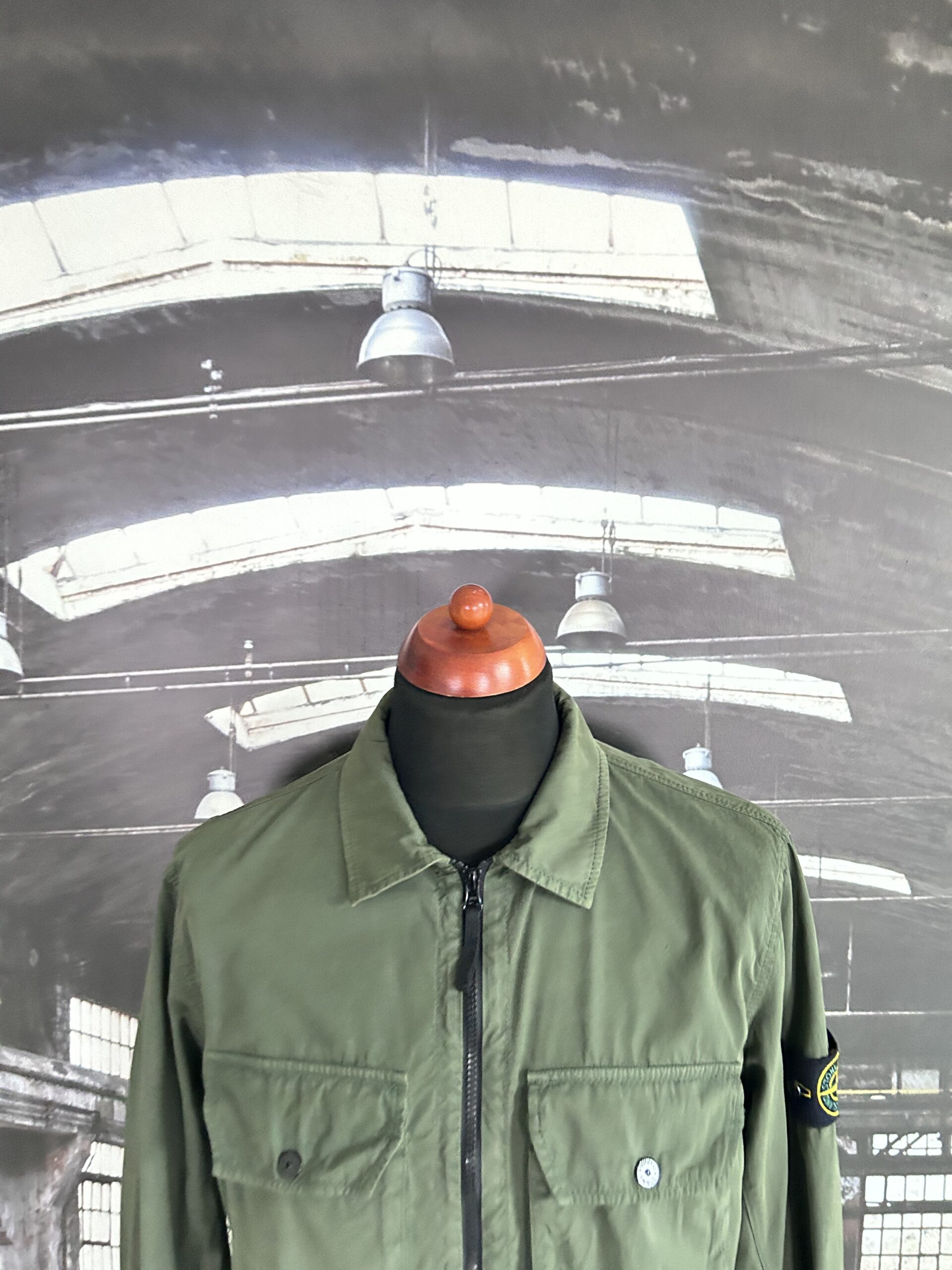 Khaki green stone island on sale overshirt