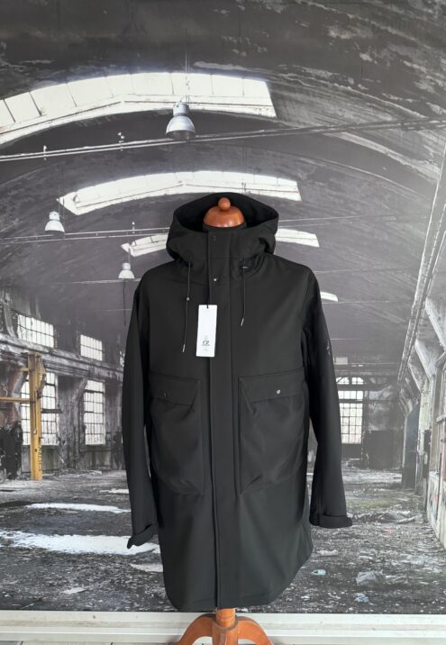 c.p. company shell r hooded lens parka