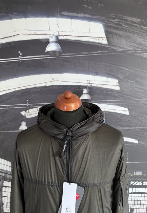 c.p. company nada shell lens jacket